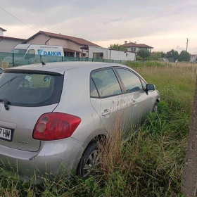 Toyota Auris 1.4 Бензин, снимка 4