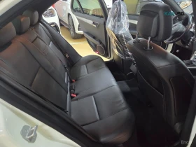 Mercedes-Benz C 300 W204* AMG * КОЖА* ПАНО* , снимка 14