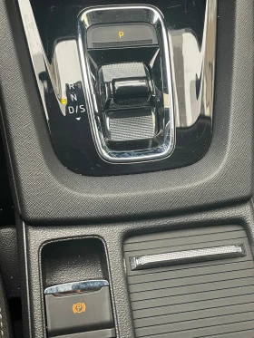 Skoda Octavia 1.5 TSI M-hev, снимка 8