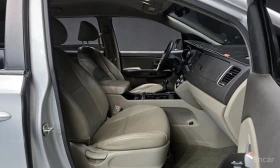 Kia Carnival - 9945 € / 19450.73 лв. - 92510887 11