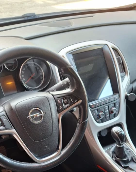 Opel Astra 1, 7 cdti - 5000 € / 9779.15 лв. - 45560138 7