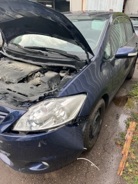 ����� �� �������� �� Toyota Auris 1.6 Face automatic 