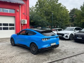 ����� �� �������� �� Ford Mustang Mach-E AWD