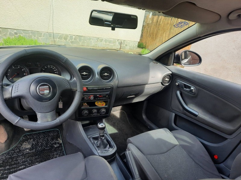 Seat Ibiza, снимка 3 - Автомобили и джипове - 46467696