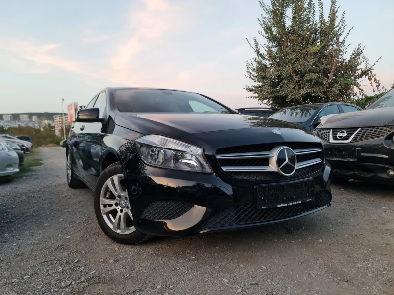 Mercedes-Benz A 180 REKARO NAVI DISTRONIC, снимка 1 - Автомобили и джипове - 47297474