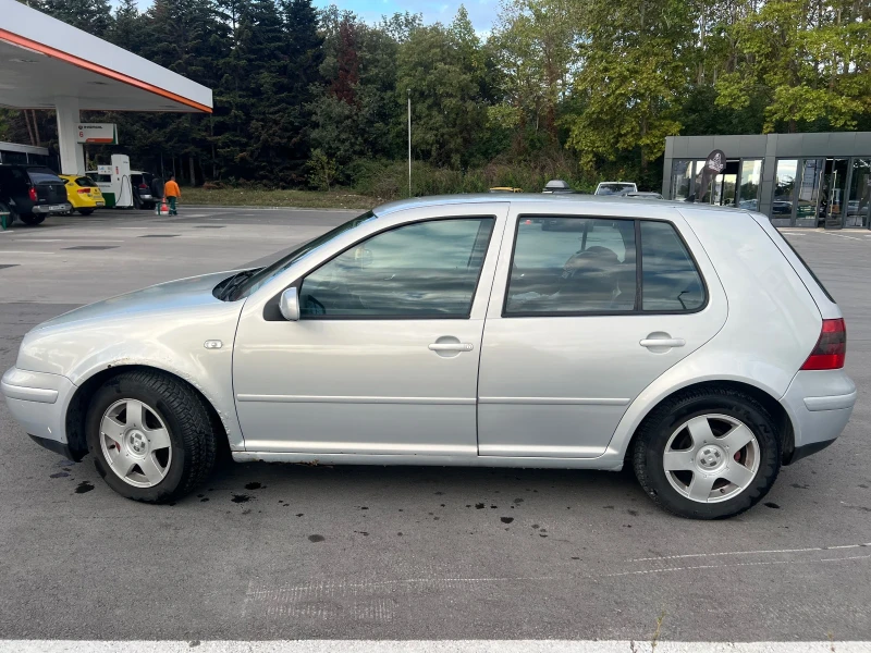 VW Golf 1.9 TDI 90кс, снимка 5 - Автомобили и джипове - 47320833