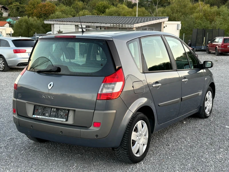 Renault Scenic 1.6i , снимка 6 - Автомобили и джипове - 47400168