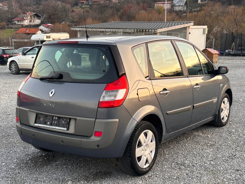 Renault Scenic 1.6i , снимка 6 - Автомобили и джипове - 47400168