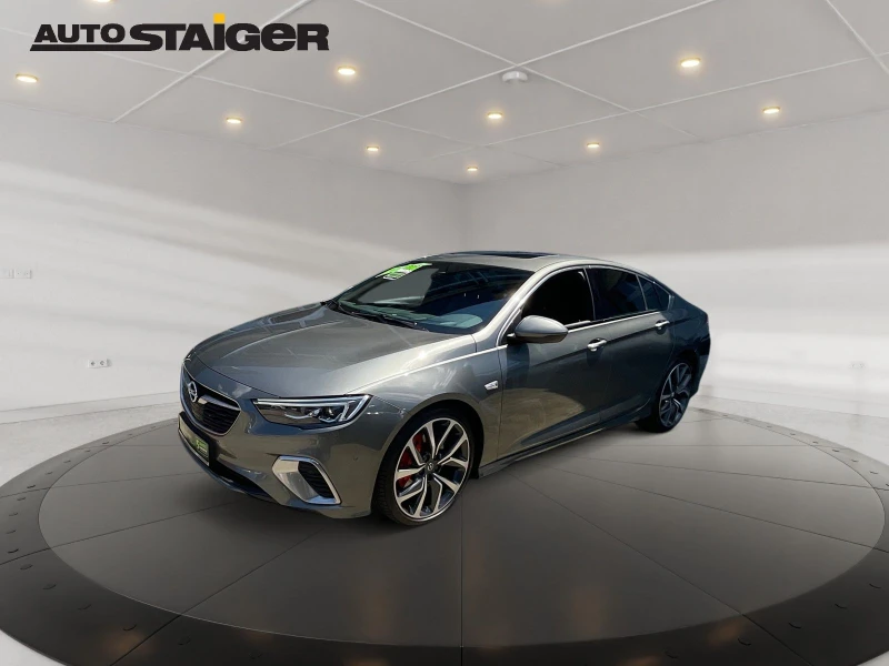 Opel Insignia GSi 2.0, Turbo D, 209PS, 4x4* Kam.* Masage* 19&#34, снимка 1 - Автомобили и джипове - 48143087