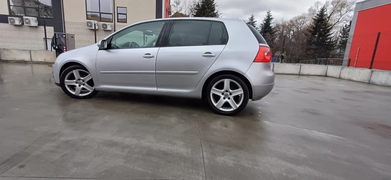 VW Golf 1.9 TDI GT, снимка 6 - Автомобили и джипове - 48910783