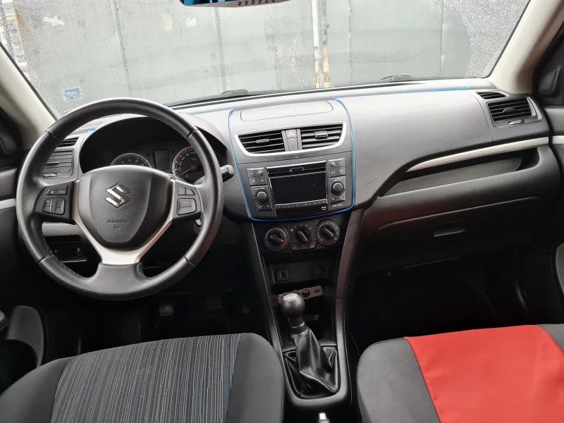 Suzuki Swift, снимка 10 - Автомобили и джипове - 49324363