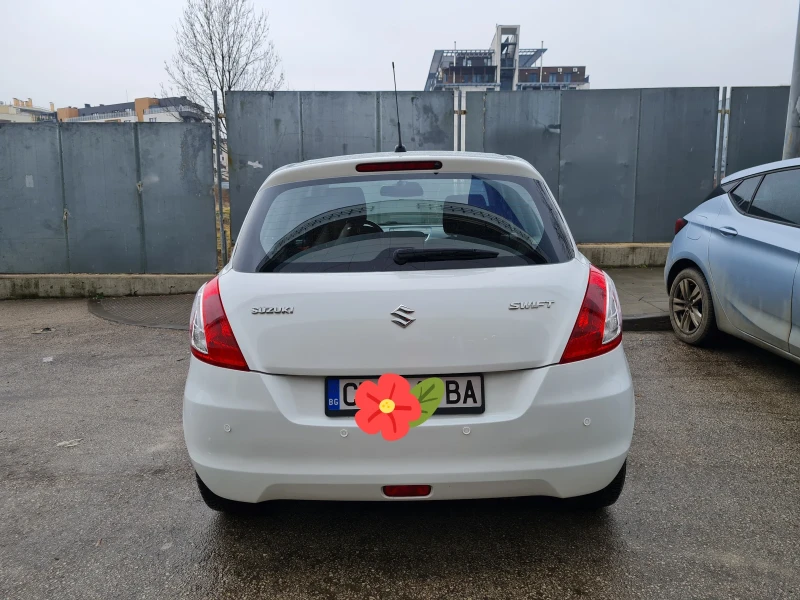 Suzuki Swift, снимка 2 - Автомобили и джипове - 49324363