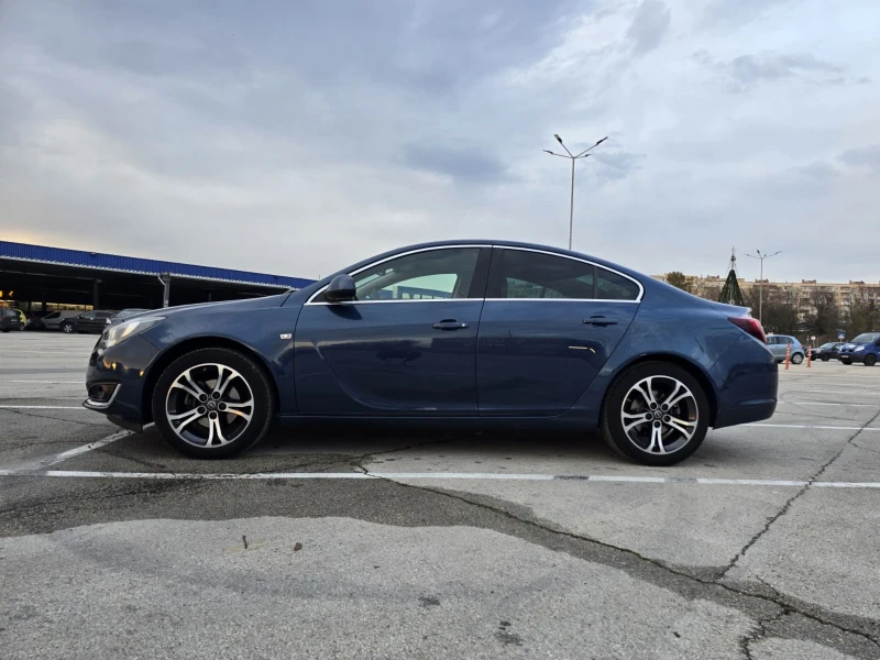 Opel Insignia Cosmo 1.6 SIDI TURBO, снимка 4 - Автомобили и джипове - 52434313