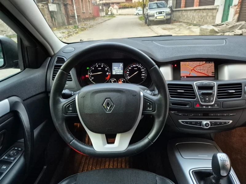 Renault Laguna 2.0i-Authentique-navi- koja-6speed, снимка 16 - Автомобили и джипове - 52472258
