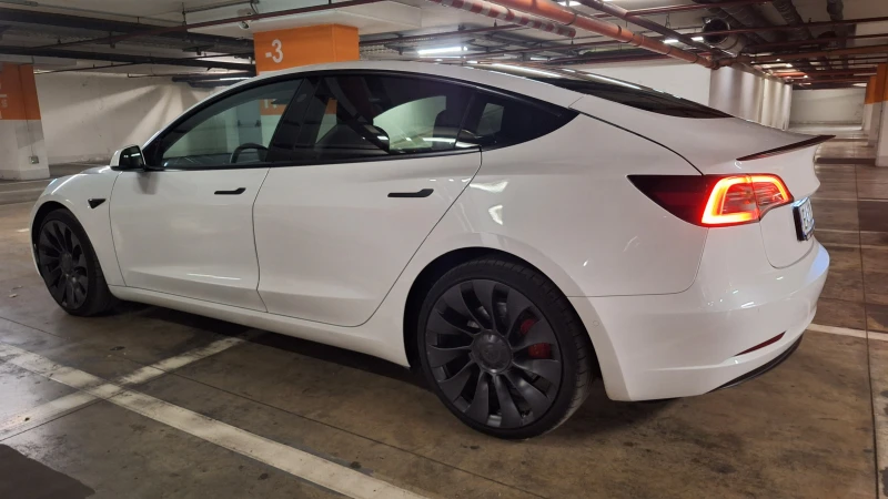 Tesla Model 3 PERFORMANCE * Dual Motor * Long Range * ГАРАНЦИЯ, снимка 8 - Автомобили и джипове - 52820115