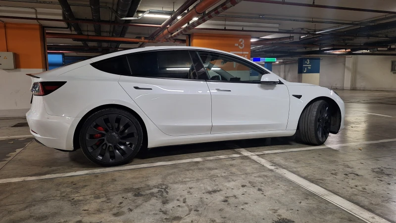 Tesla Model 3 PERFORMANCE * Dual Motor * Long Range * ГАРАНЦИЯ, снимка 3 - Автомобили и джипове - 52820115