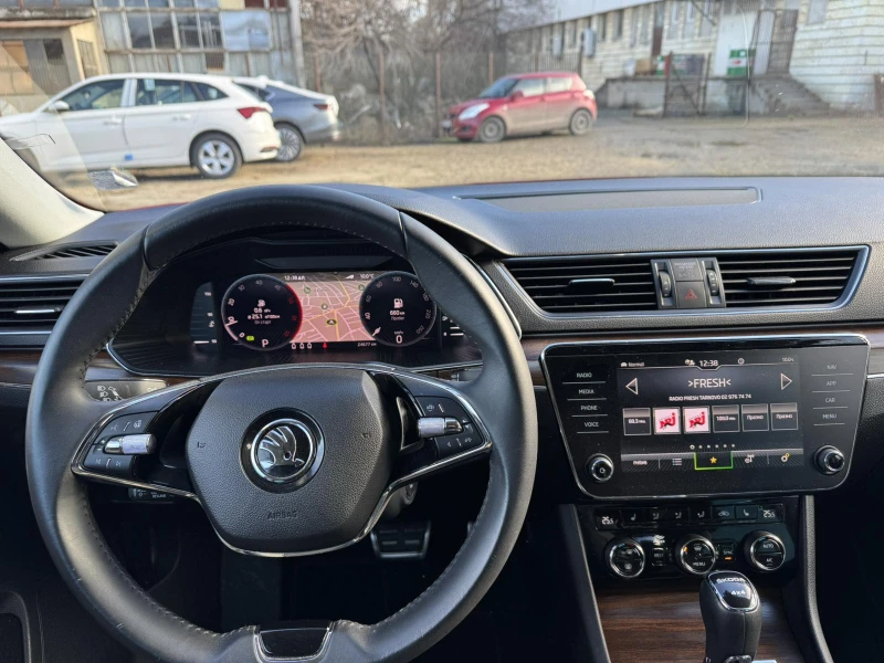 Skoda Superb Scout 2, 0 TDI 147, 00 kW 7-степенна автоматична, , снимка 9 - Автомобили и джипове - 53197966