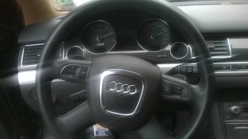 Audi S8 5.2, снимка 3 - Автомобили и джипове - 49530193