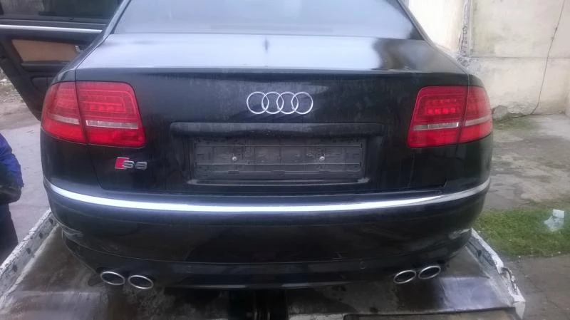 Audi S8 5.2, снимка 9 - Автомобили и джипове - 47280892