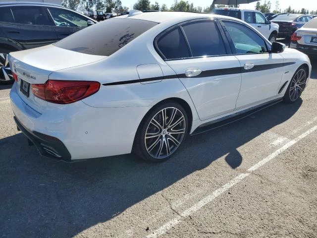 BMW 540 M* SPORT* B58* ОБДУХВАНЕ* ДИСТРОНИК* МАСАЖ* ДИГИТА, снимка 3 - Автомобили и джипове - 48249382