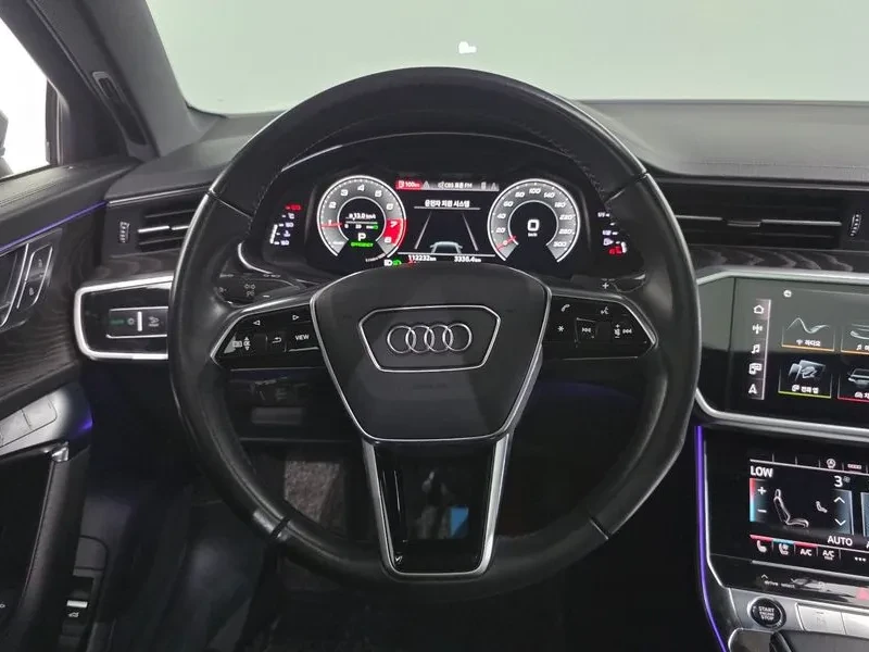 Audi A6 2.0 TFSI, снимка 13 - Автомобили и джипове - 55084448