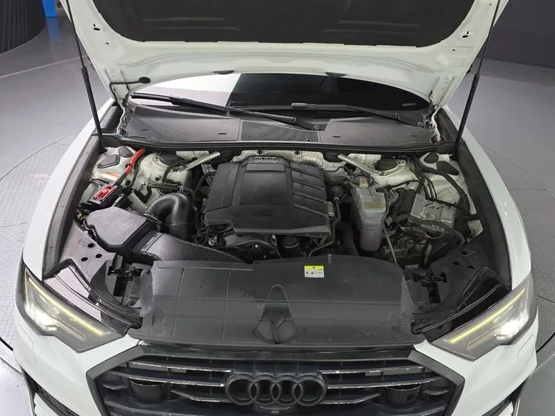 Audi A6 2.0 TFSI, снимка 6 - Автомобили и джипове - 55084448