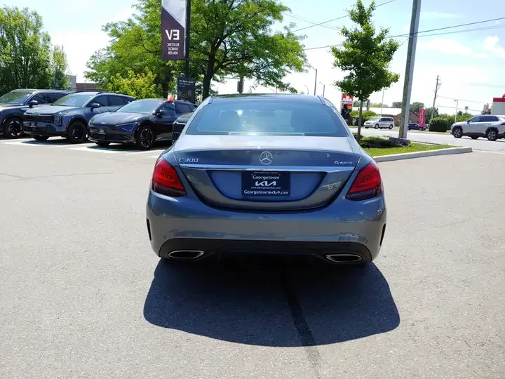 Mercedes-Benz C 300 AMG Alloy Wheels/ПАНОРАМА/360cam/CARFAX, снимка 5 - Автомобили и джипове - 55174130