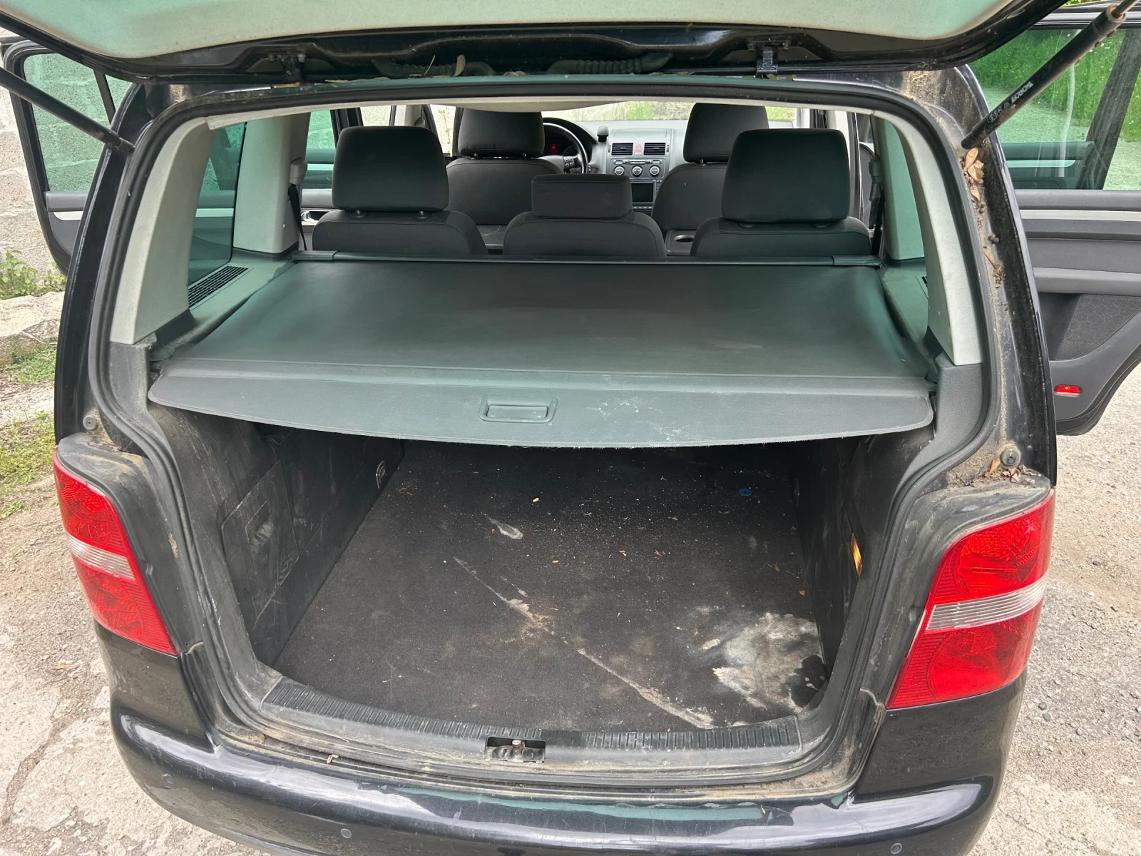 VW Touran 2.0 TDI На части - изображение 10