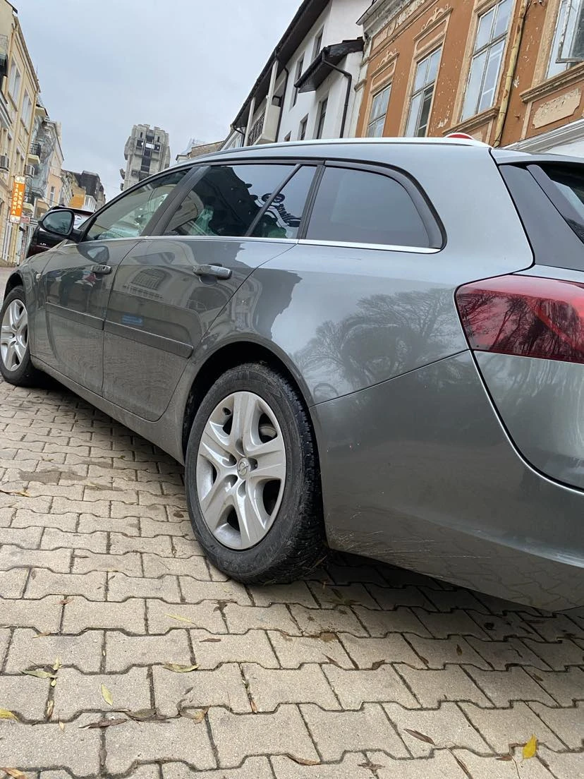 Opel Insignia 1.6 CTDI - изображение 2