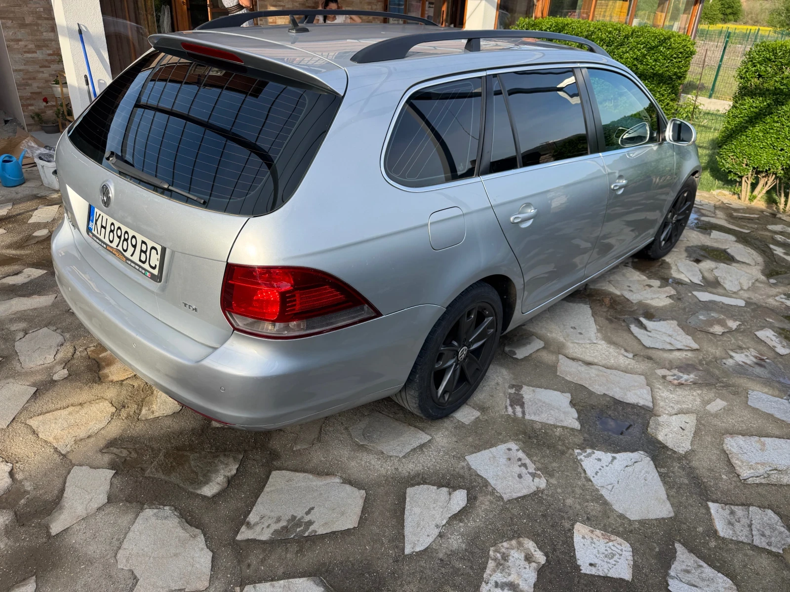 VW Golf Variant 1.6 TDI  - изображение 3