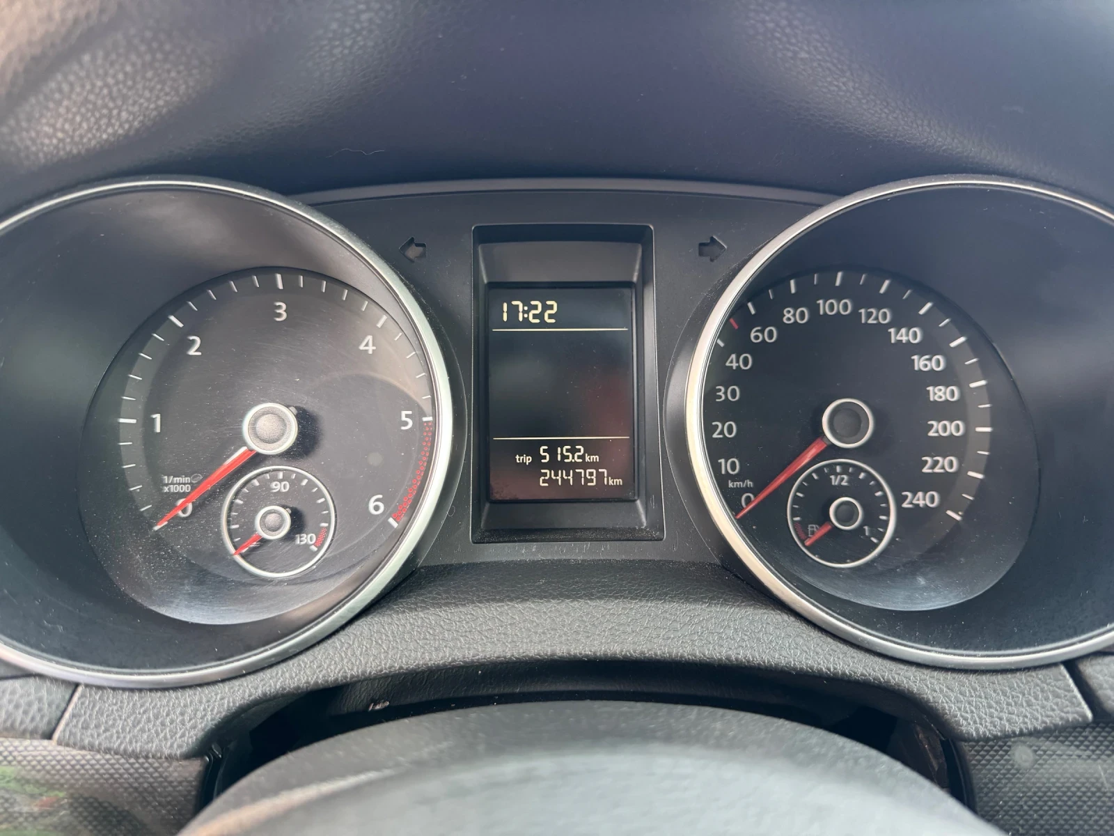 VW Golf Variant 1.6 TDI  - изображение 8