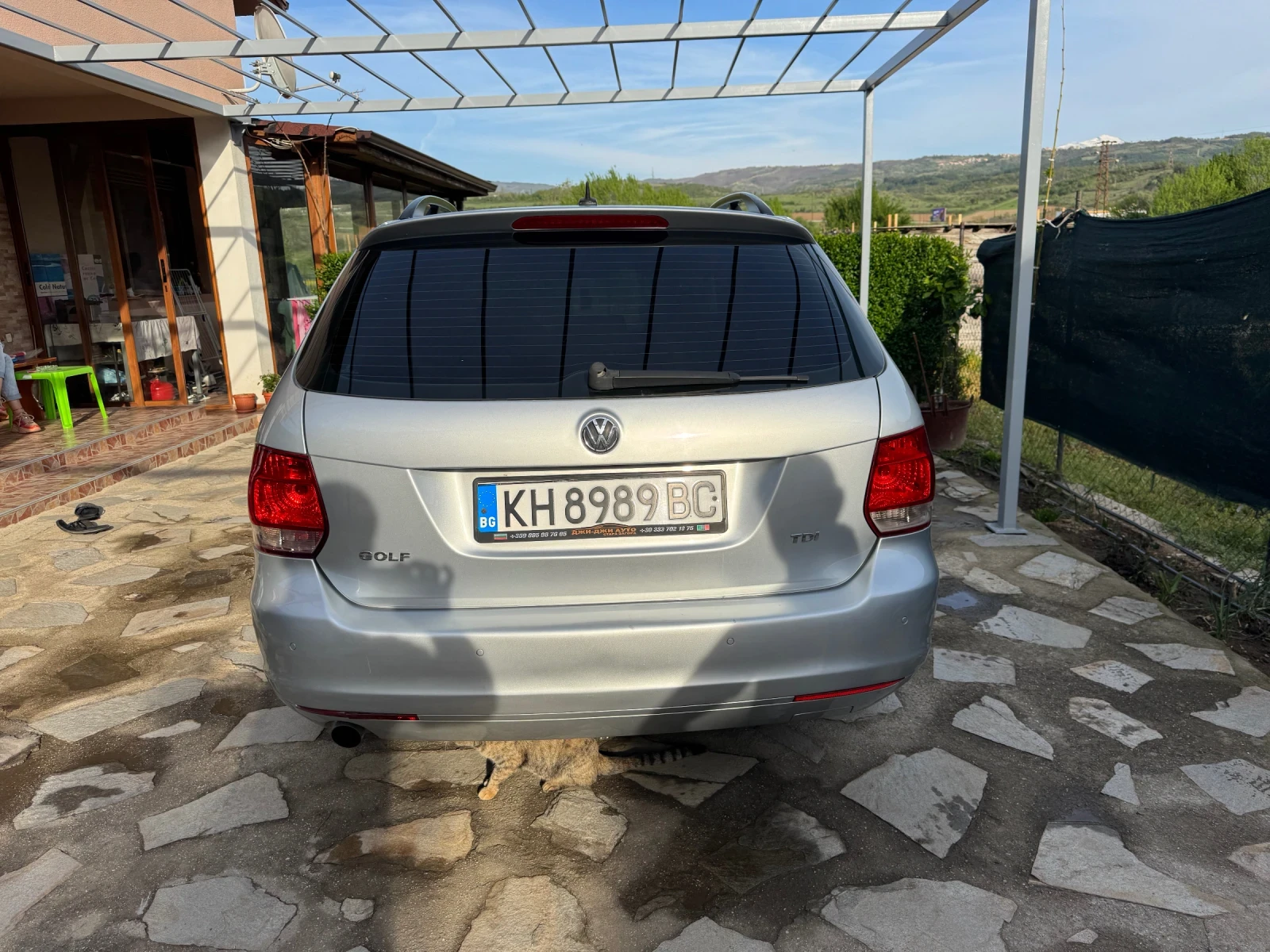 VW Golf Variant 1.6 TDI  - изображение 4