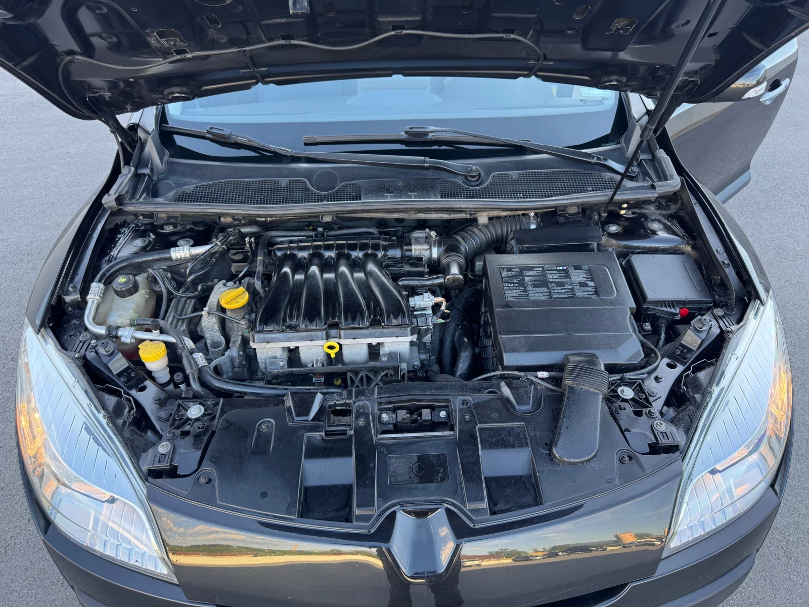 Renault Megane  - изображение 9
