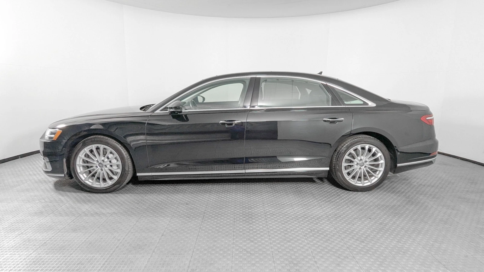 Audi A8 bose* подгрев* обдухване* масаж - изображение 7