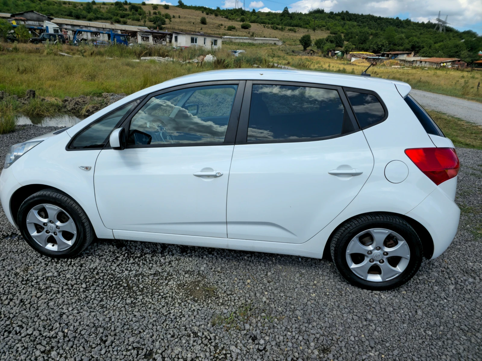 Kia Venga 1.4 Бензин Euro 5b - изображение 6
