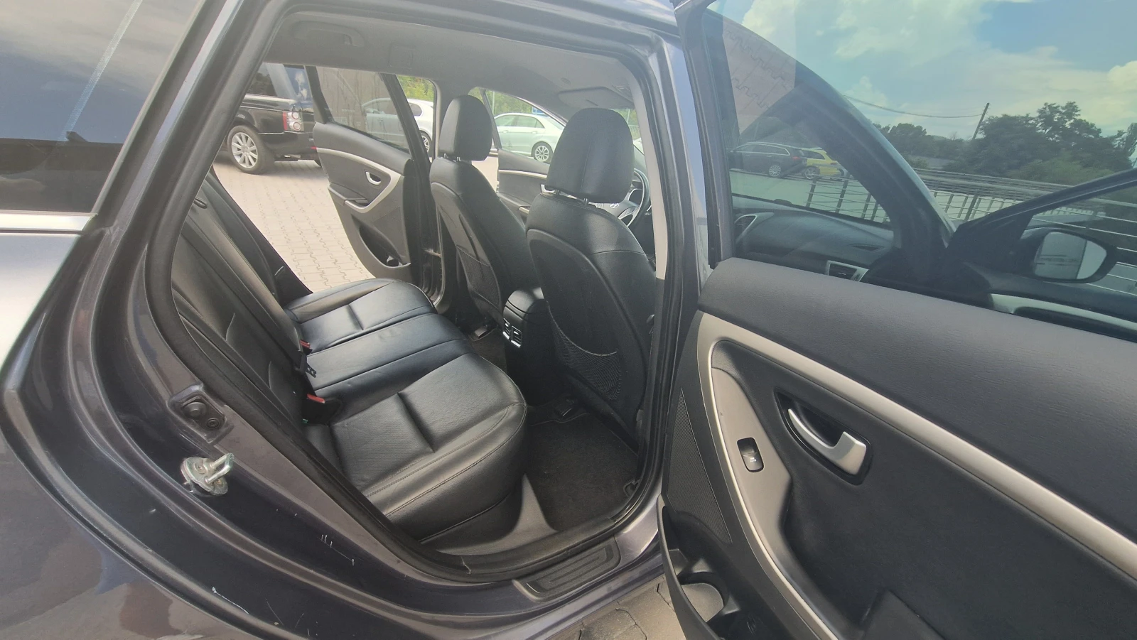 Hyundai I30  | Mobile.bg   12