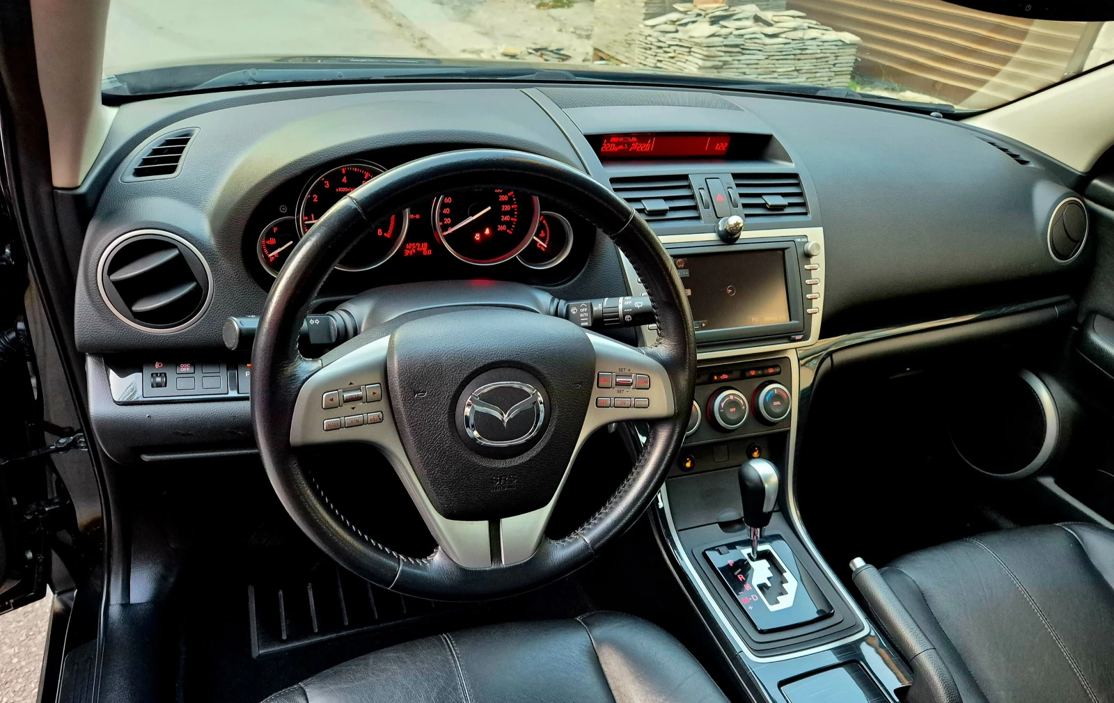 Mazda 6 2.0i-автомат-EXCLUSIVE-нави-кожа-Japan  - изображение 2