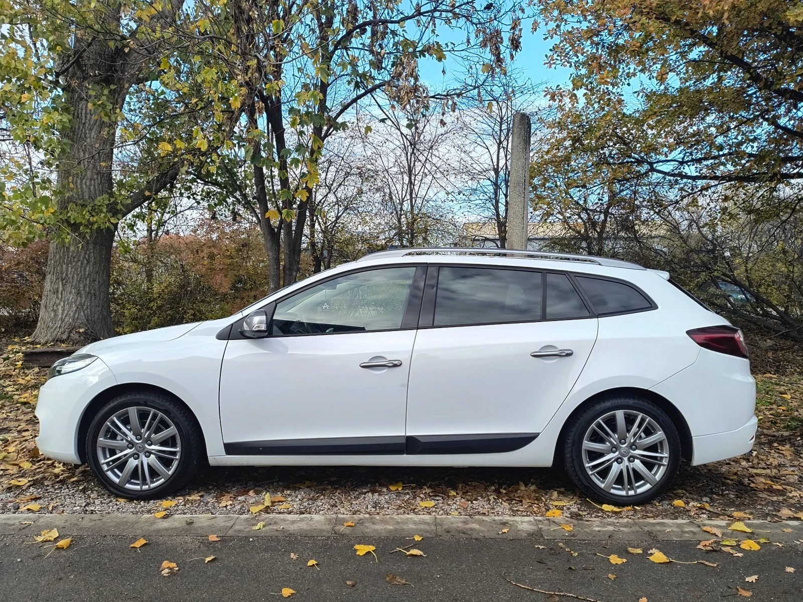 Renault Megane 1.5 DCI GT Line 110кс - изображение 4