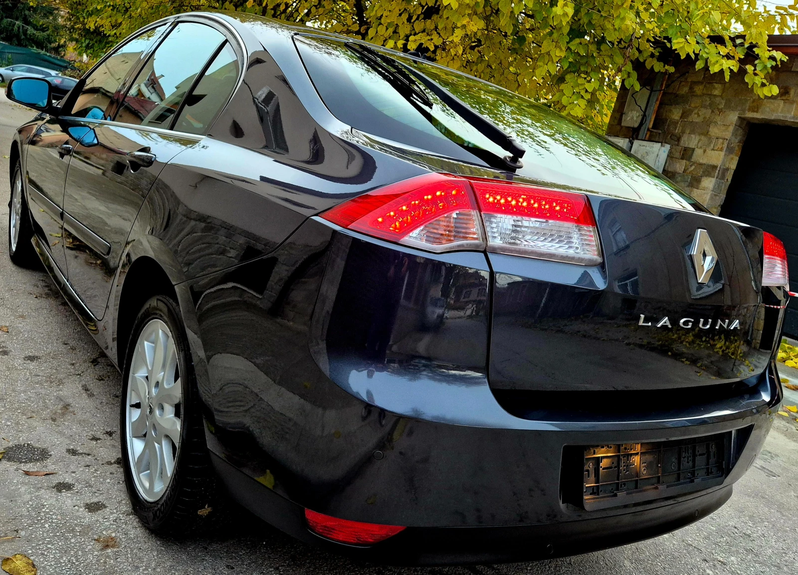 Renault Laguna 2.0i-Authentique-navi- koja-6speed | Mobile.bg   11