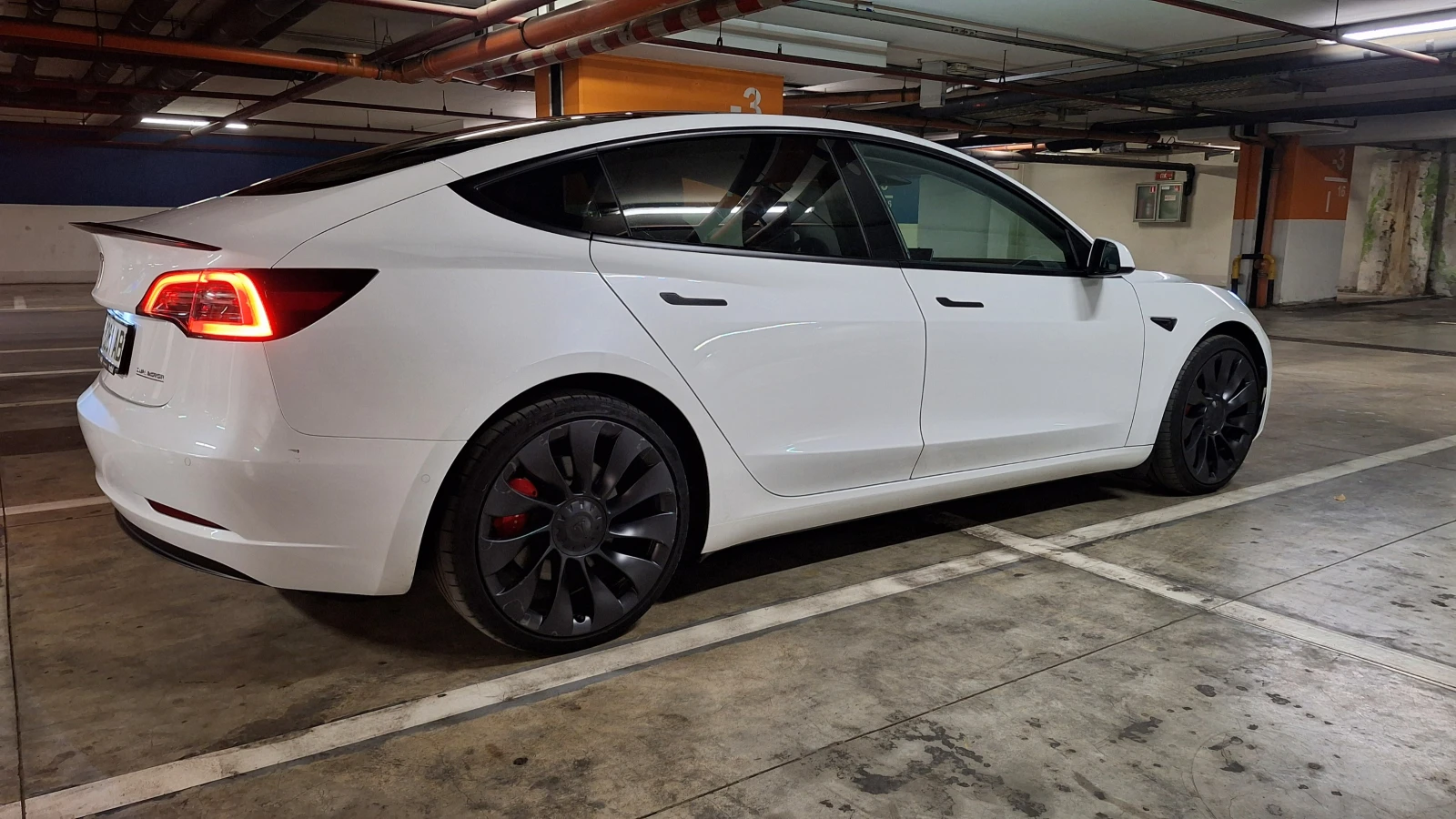 Tesla Model 3 PERFORMANCE * Dual Motor * Long Range * �������� | Mobile.bg � ����������� 7