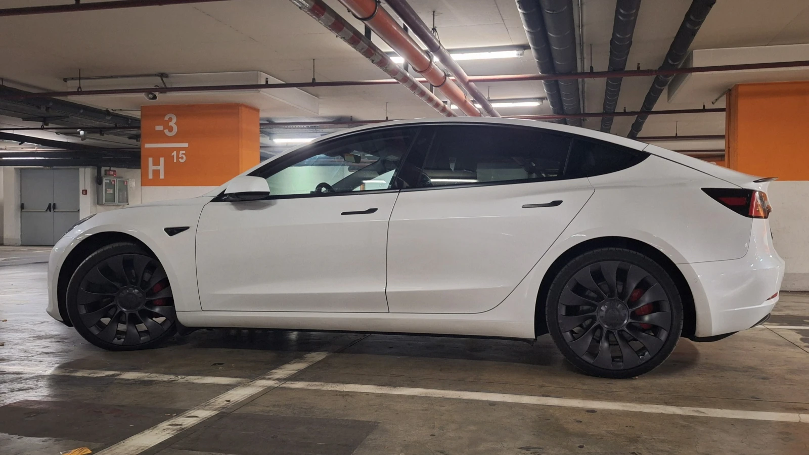 Tesla Model 3 PERFORMANCE * Dual Motor * Long Range * �������� | Mobile.bg � ����������� 1