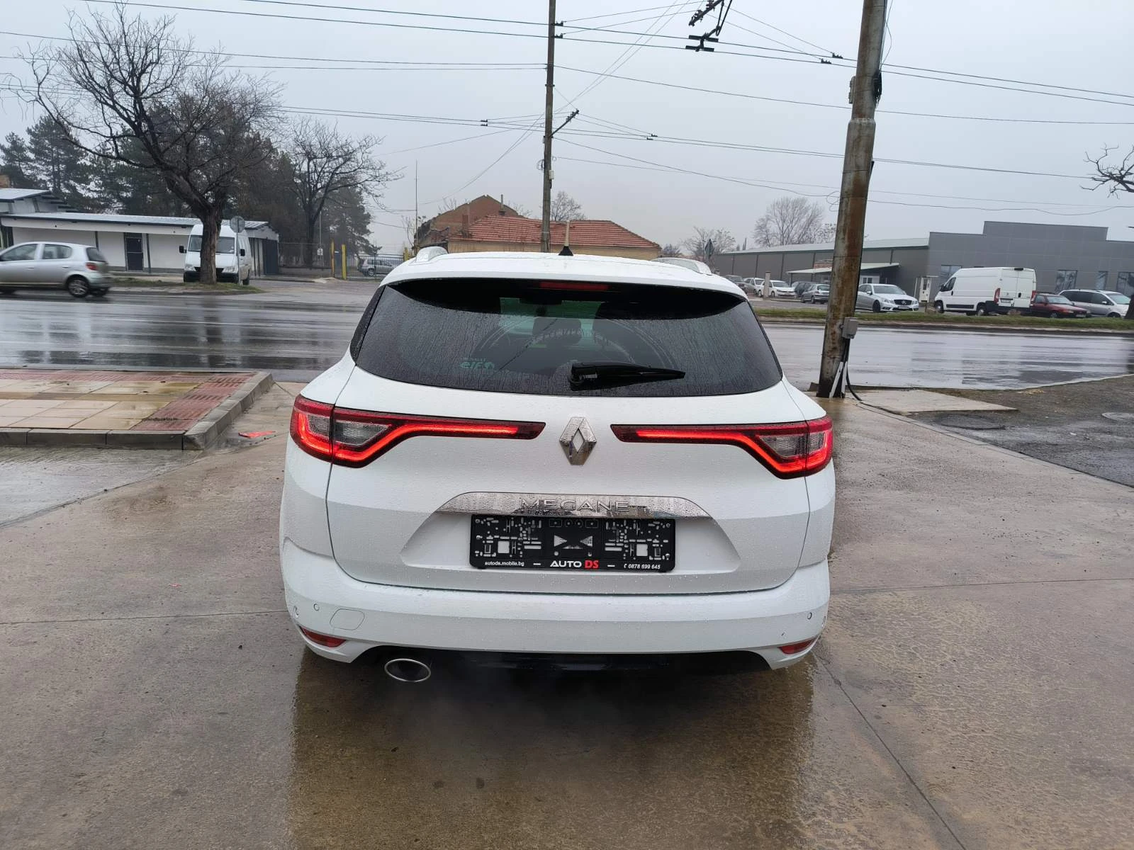 Renault Megane 1.5d-Navi-Kamera-Keyless-Masaji-Euro-6B-Automat | Mobile.bg � ����������� 6