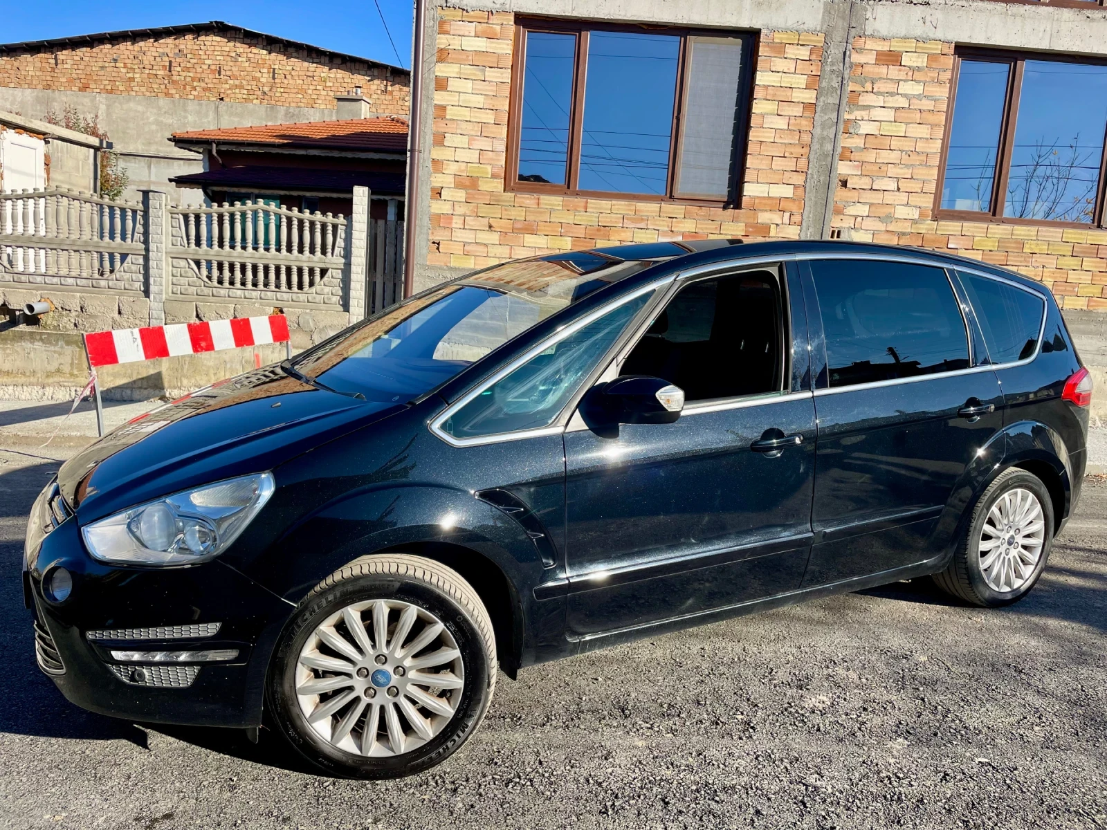 Ford S-Max 2.0 145hp EU5 | Mobile.bg � ����������� 16