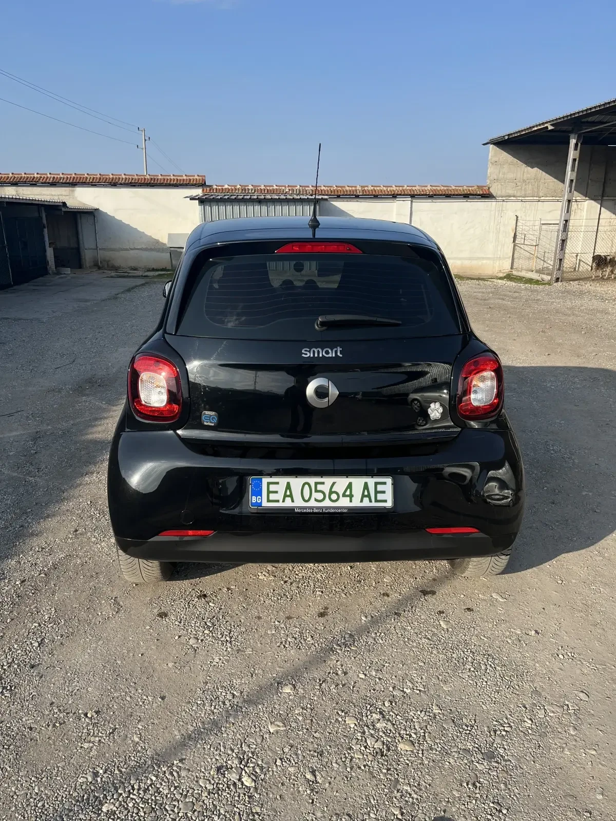 Smart Forfour EQ, снимка 4 - Автомобили и джипове - 53872198