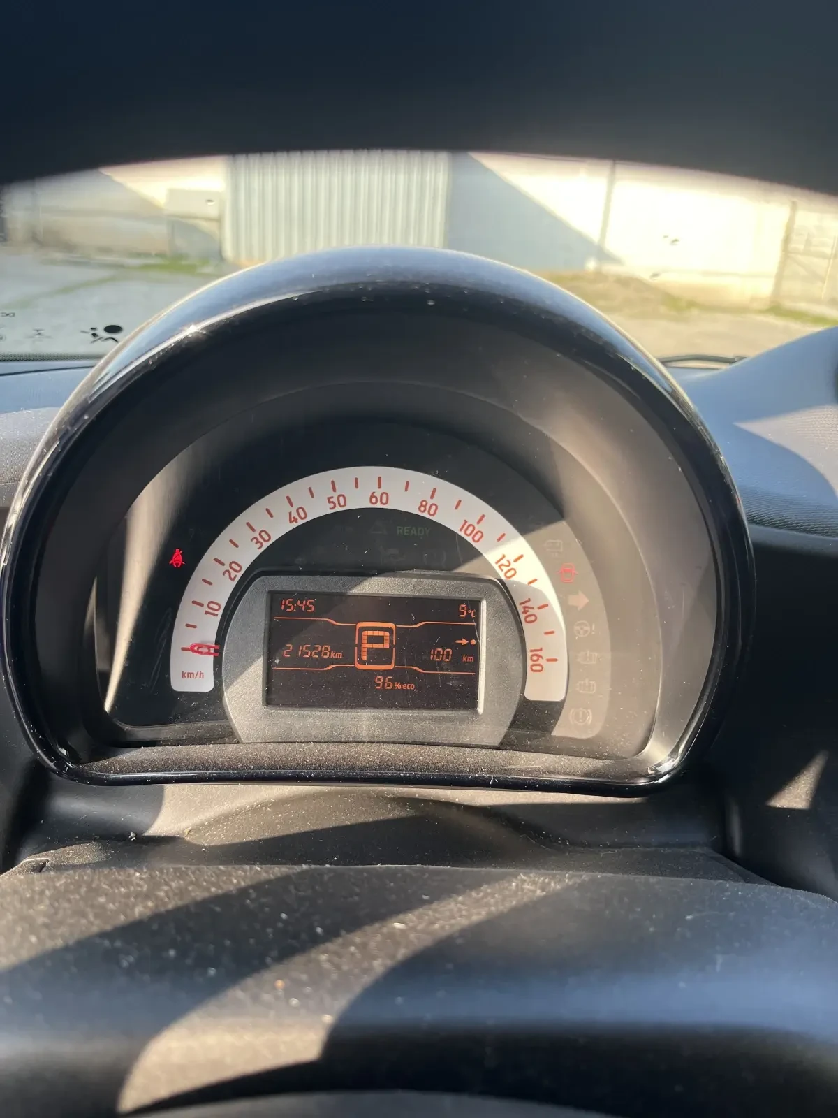 Smart Forfour EQ, снимка 9 - Автомобили и джипове - 53872198