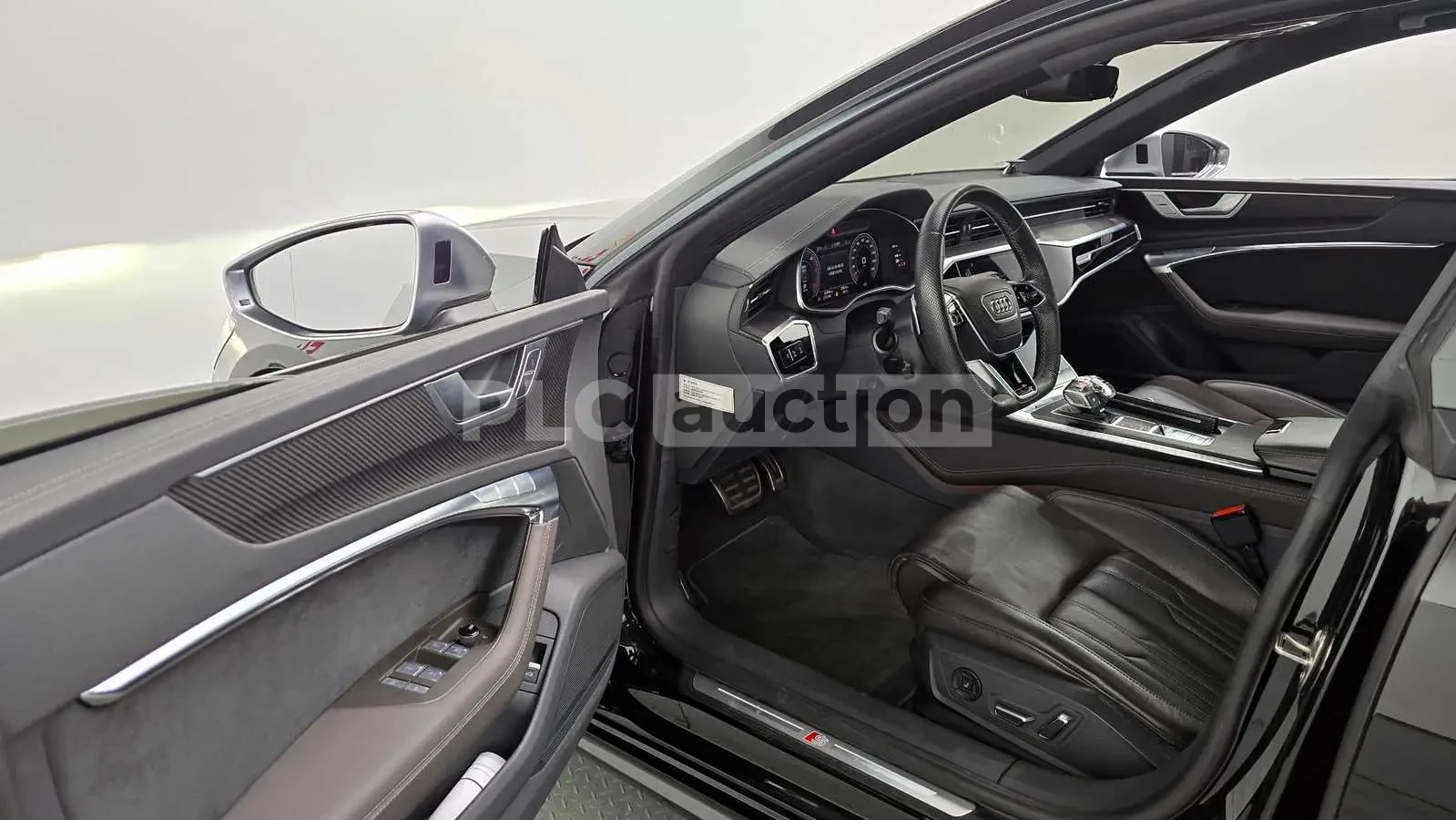 Audi A7 2020* S-LINE* MATRIX* DISTRONIK* МАСАЖ* ОБДУХ* КРА, снимка 13 - Автомобили и джипове - 54019143