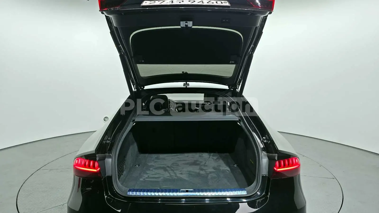 Audi A7 2020* S-LINE* MATRIX* DISTRONIK* МАСАЖ* ОБДУХ* КРА, снимка 17 - Автомобили и джипове - 54019143