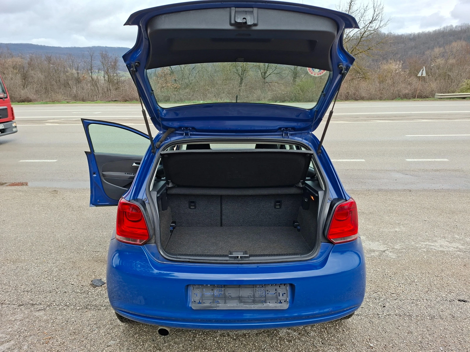 VW Polo 1, 6TDI* 90к.с* Klima, снимка 11 - Автомобили и джипове - 54033524