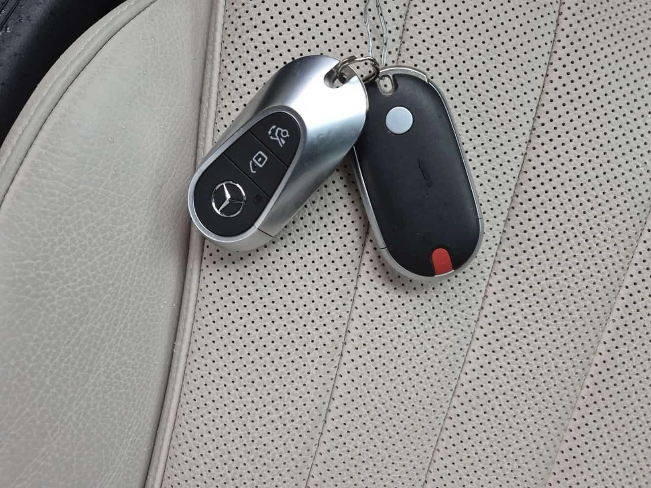 Mercedes-Benz E 350 AMG Line * ���� ���������� * CARFAX * �� Mercedes | Mobile.bg � ����������� 10