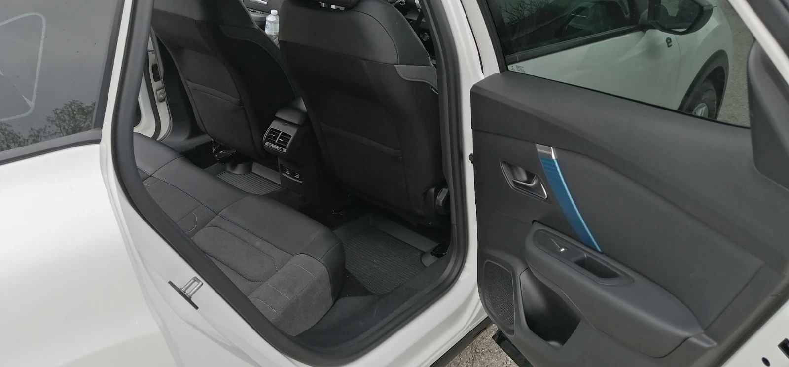 Citroen C4 eC4, снимка 4 - Автомобили и джипове - 54207541